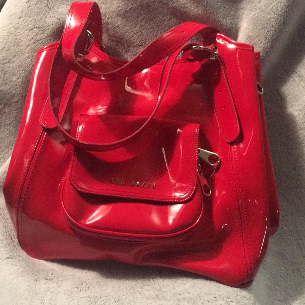 Ted baker red handbag ❤️shiny🎒👑